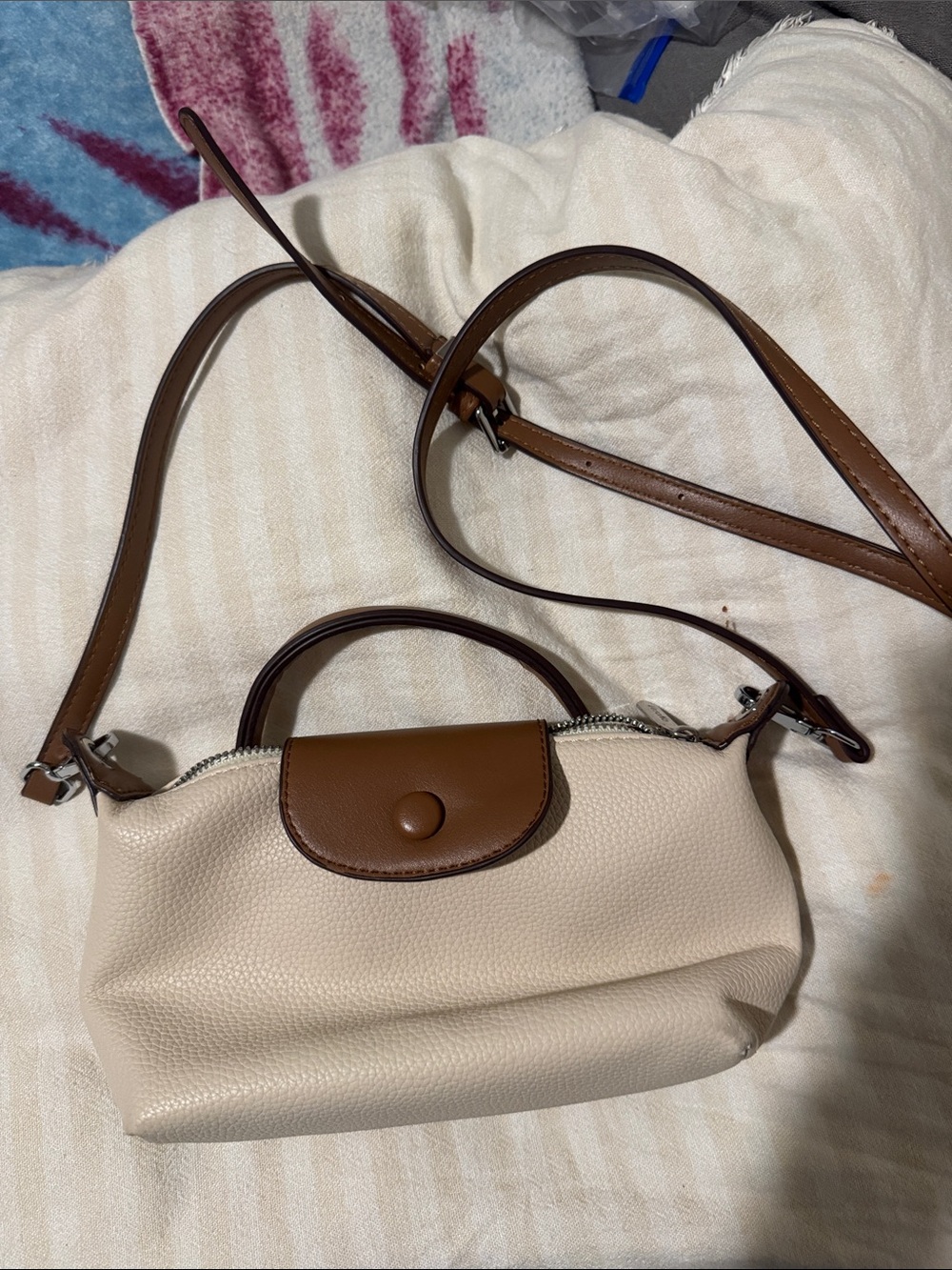 Small crossbody